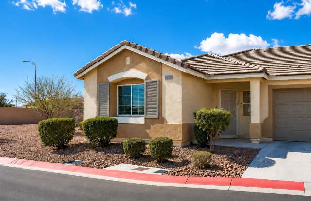 Large 3bd, 2 ba, 2 car 1235 sqft home Gallery 1