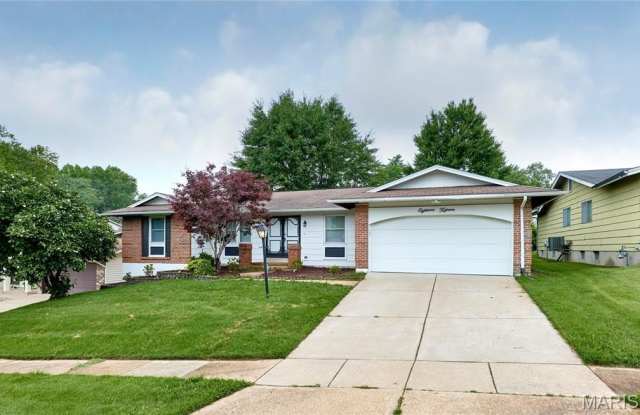 1815 Lakemont Lane photos photos