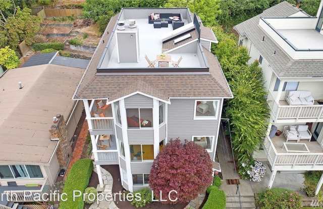 3231 25th Ave W - 3231 25th Avenue West, Seattle, WA 98199