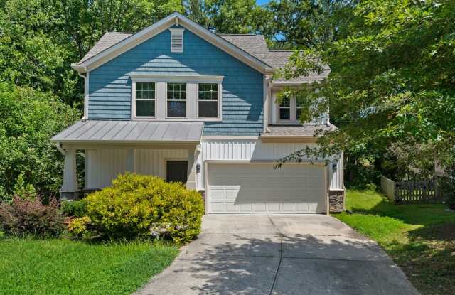 Spacious 3-Bedroom Home with First-Floor Primary Suite in Woodlake photos photos