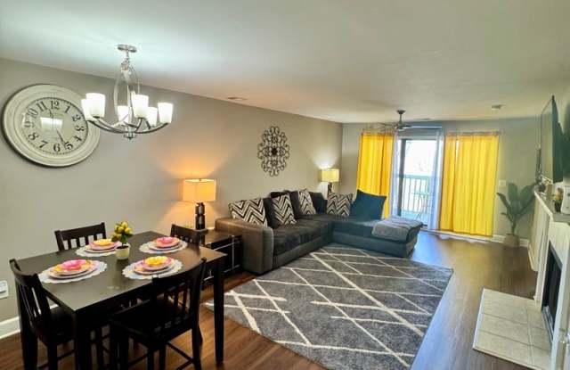 226 Edgewater Lane photos photos