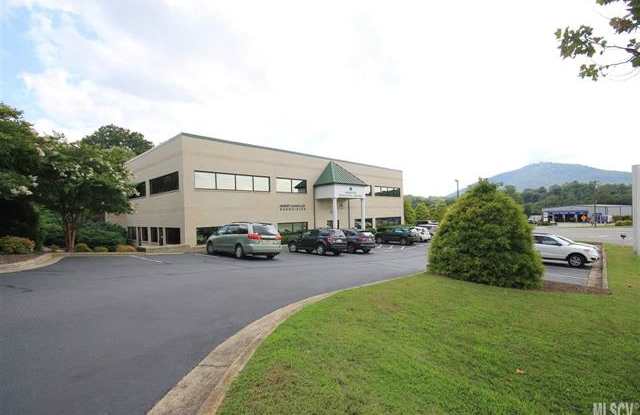 315 Wilkesboro Boulevard NE - 315 Wilkesboro Boulevard Southeast, Lenoir, NC 28645