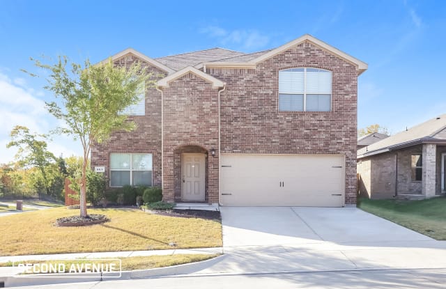 661 Creekview Dr - 661 Creekview Drive, Azle, TX 76020