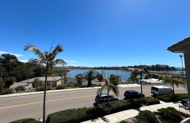 Beautiful Tri-Level Condo in The Bluffs at Carlsbad with Lagoon Views!! photos photos Beautiful Tri-Level Condo in The Bluffs at Carlsbad with Lagoon Views!! photos photos