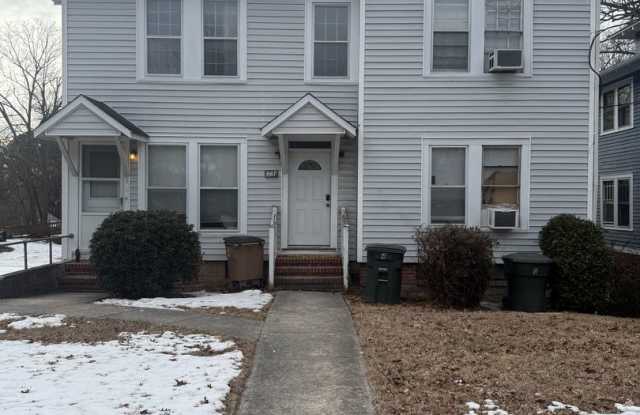 Adorable 1 Bedroom in Dunleath Historic District photos photos Adorable 1 Bedroom in Dunleath Historic District photos photos
