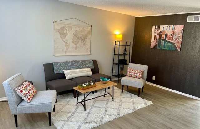 1029 Harold Drive photos photos