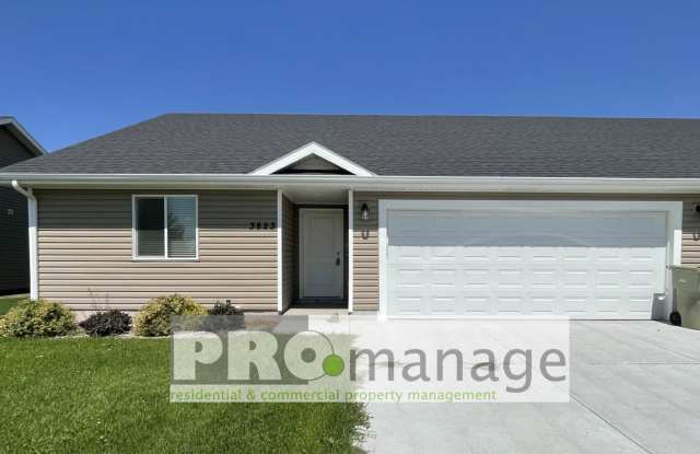 3 Bed, 2 Bath Town Home w/ 2 Car Garage - Idaho Falls photos photos