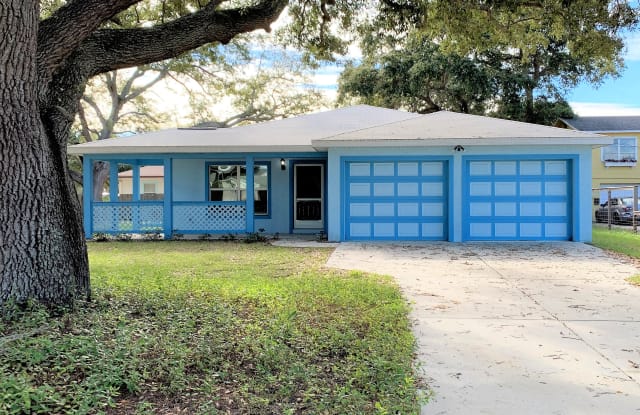 2326 28th St N - 2326 28th Avenue North, St. Petersburg, FL 33713