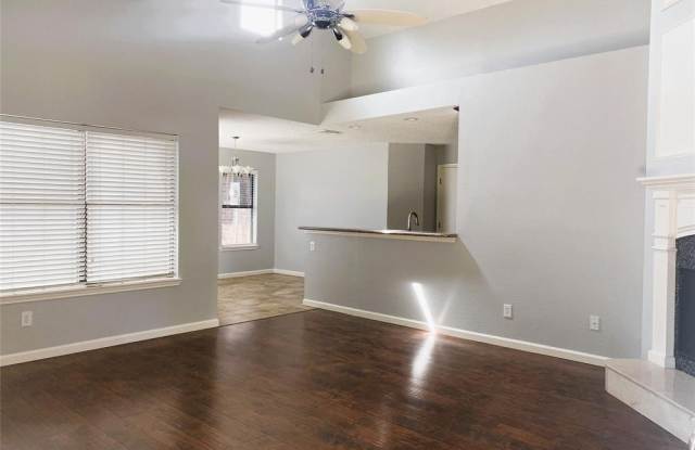 537 Parkway Boulevard Gallery 1