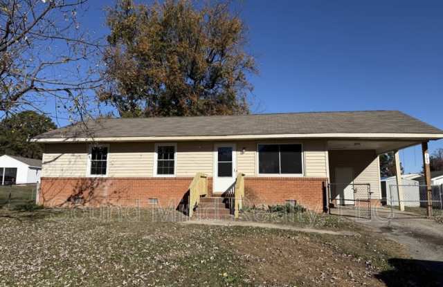 105 Sycamore Street - 105 Sycamore Street, Dunn, NC 28334