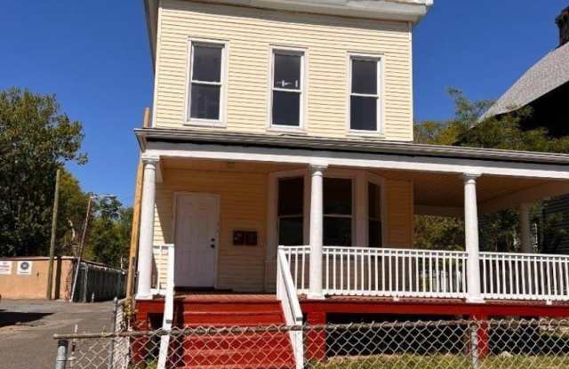195 Park Ave photos photos