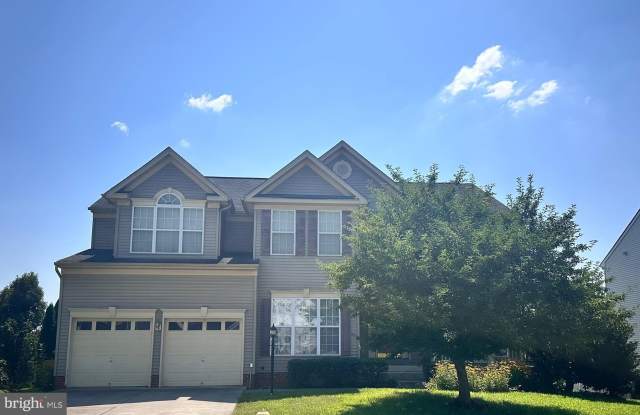 332 RUBENS CIRCLE photos photos