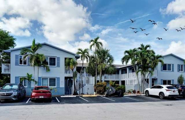 2150 NE 42nd Ct - 2150 Northeast 42nd Court, Lighthouse Point, FL 33064