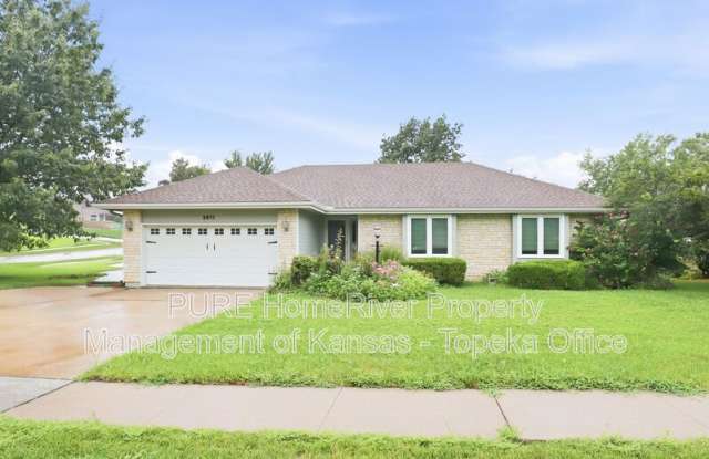 3611 SW Redhawk Court Gallery 1