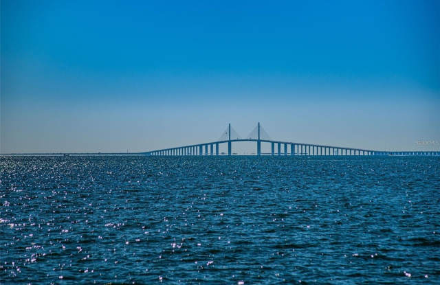 7100 SUNSHINE SKYWAY Lane S Gallery 3