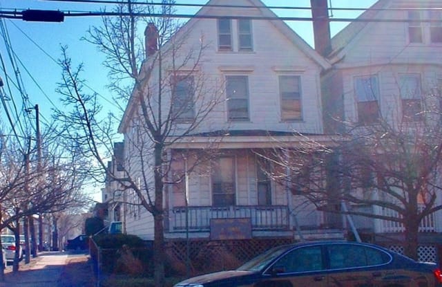 236 Somerset Street - 236 Somerset Street, New Brunswick, NJ 08901