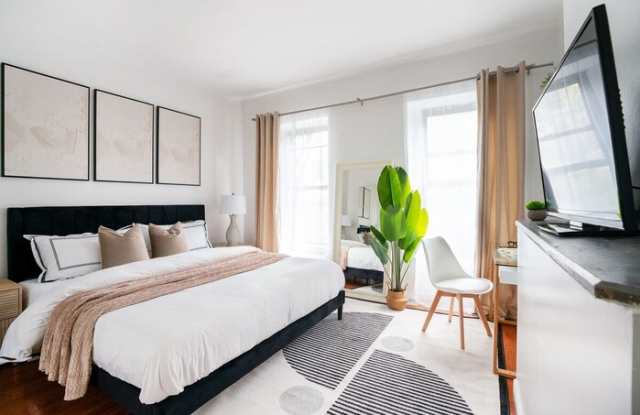 454 West 47th Street - 454 West 47th Street, New York City, NY 10036