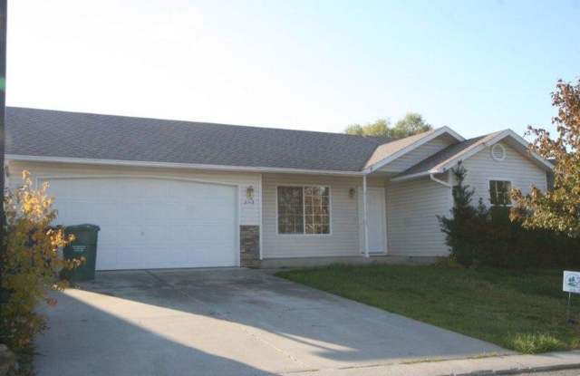Adorable two bedroom home located in Post Falls photos photos
