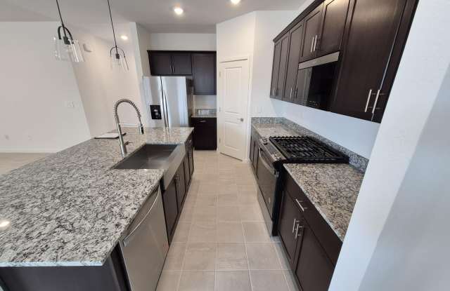 37097 W Prado Street Gallery 3