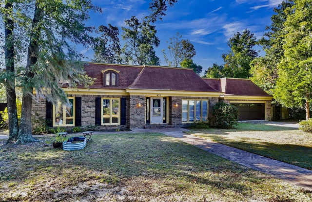 Welcome to 428 Carn St – Your Dream Home in the Heart of Walterboro, SC! photos photos
