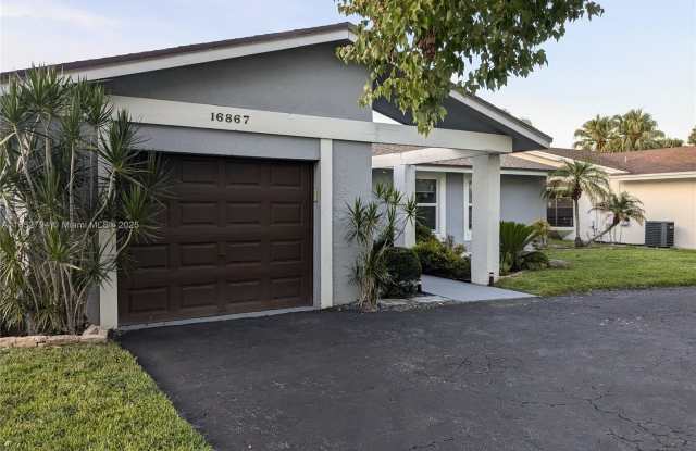 16867 Royal Poinciana Dr photos photos