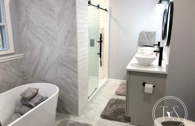 BEAUTIFUL FULLY RENOVATED HOME YOU WON'T WANT TO MISS! photos photos BEAUTIFUL FULLY RENOVATED HOME YOU WON'T WANT TO MISS! photos photos