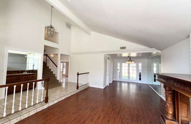 183 Silas Avenue Gallery 4