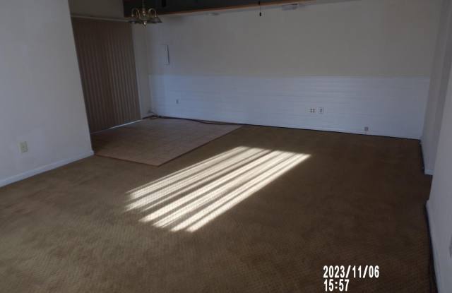 2576 MERRYWOOD COURT Gallery 3