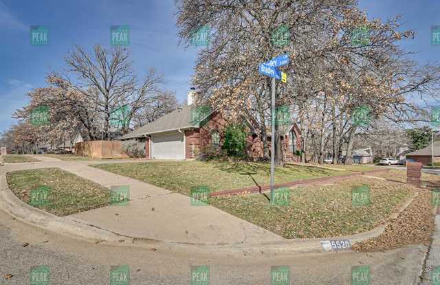 5520 Bradley Court Gallery 3
