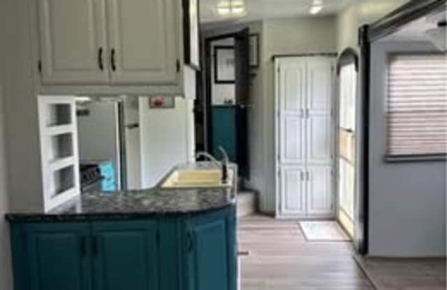 164 Potter Rd photos photos