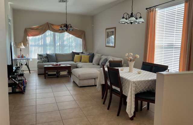 2717 Tottenham Drive photos photos