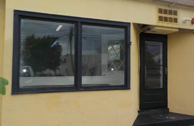 135 S WHITE HORSE Pike - 135 South White Horse Pike, Berlin, NJ 08009 135 S WHITE HORSE Pike - 135 South White Horse Pike, Berlin, NJ 08009