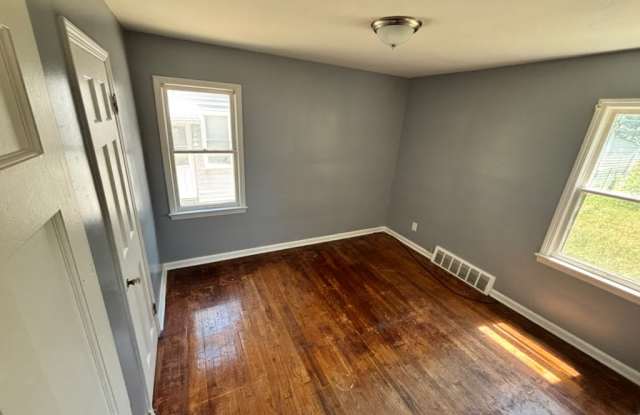 15408 Fernway Drive Gallery 3