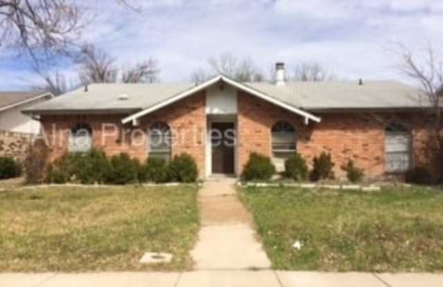 3217 Kenwood Drive - 3217 Kenwood Drive, Rowlett, TX 75089