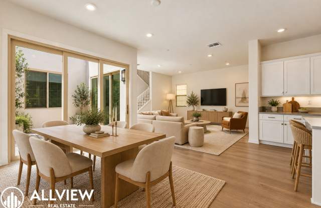 Gorgeous 3-Bedroom in Irvine’s Parasol Park Gallery 1