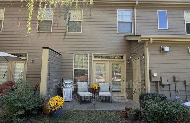 256 Duck Mill Circle Gallery 3