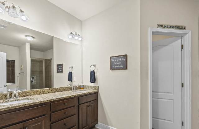 6117 Cobblestone Court Gallery 1