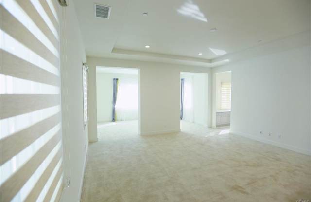 107 Spacial - 107 Spacial, Irvine, CA 92618