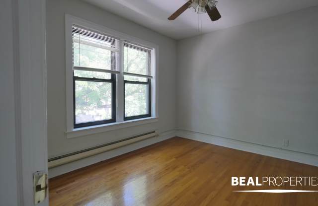 1127 W Oakdale Ave photos photos
