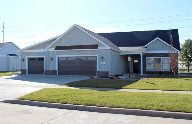 2655 Muirfield Place - 2655 South Muirfield Place, Urbana, IL 61802