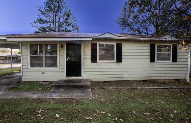 1524 E Lee Avenue photos photos