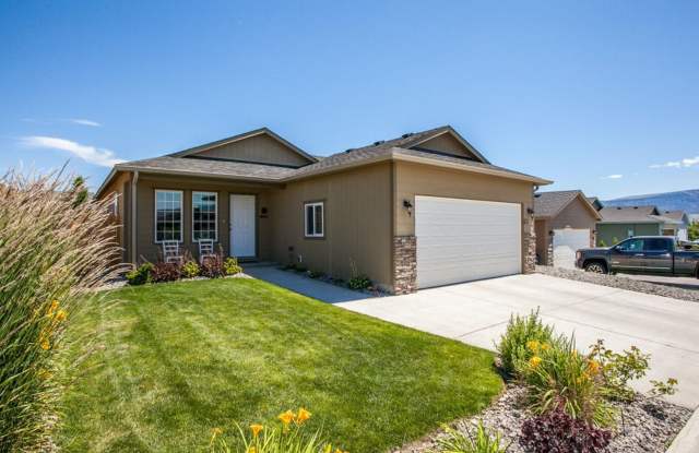 Beautiful 3 bed/2 bath rambler! - 533 North Montclair Avenue, Douglas County, WA 98802