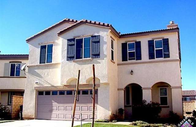 37633 Bluette Lane - 37633 Bluette Ln, Palmdale, CA 93551