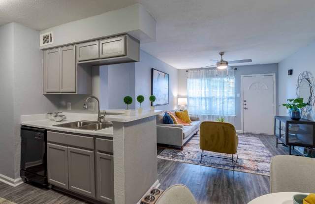 Baystone Apartments Gallery 4