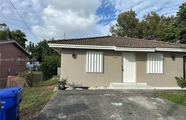 6309 Eaton St - 6309 Eaton Street, Hollywood, FL 33024