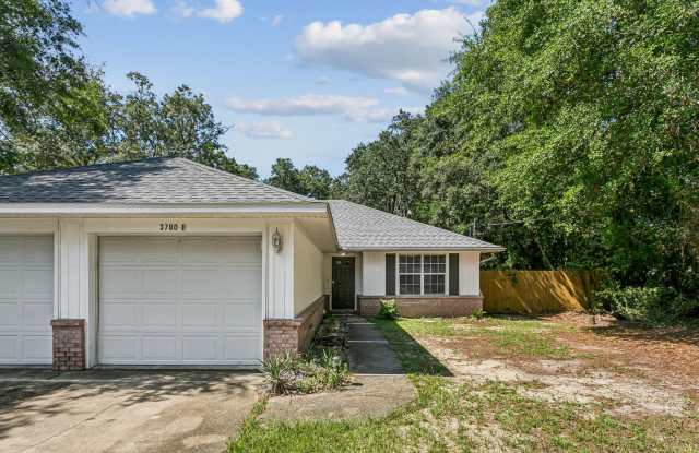 Open-Concept Living Minutes from UWF & I-10 Gallery 1