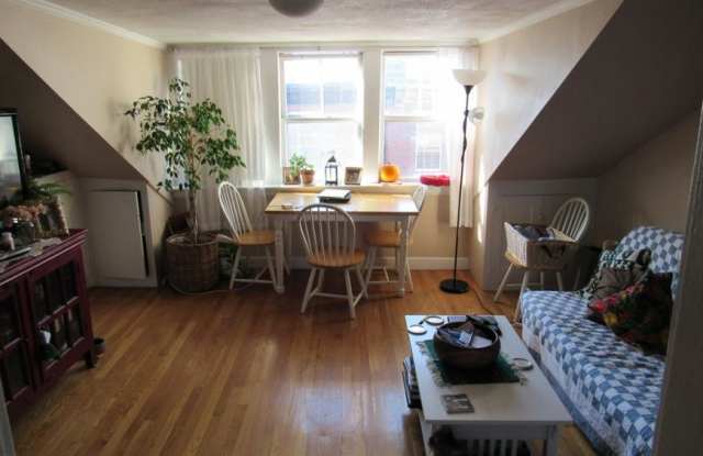 95 West Cedar St. photos photos