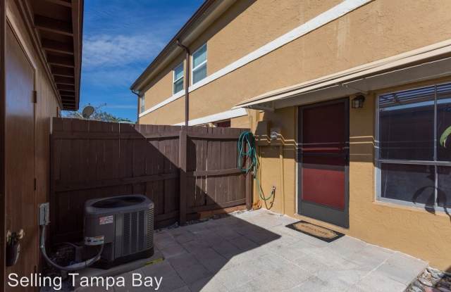 4314 La Riviera Ct. Gallery 3