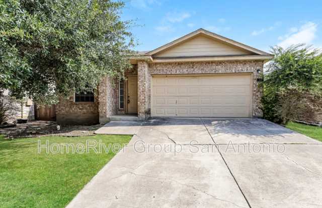 336 Hummingbird Dr - 336 Hummingbird Drive, New Braunfels, TX 78130