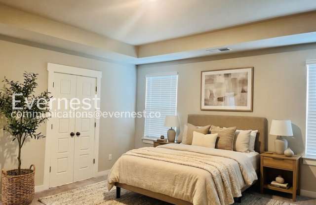 806 Els Court Gallery 3